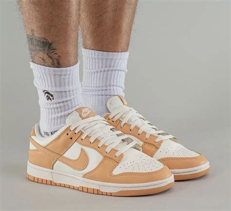 nike harvest moon dunks